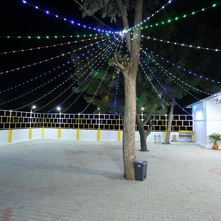 Vedha Residency Hotel Tiruvannāmalai Buitenkant foto