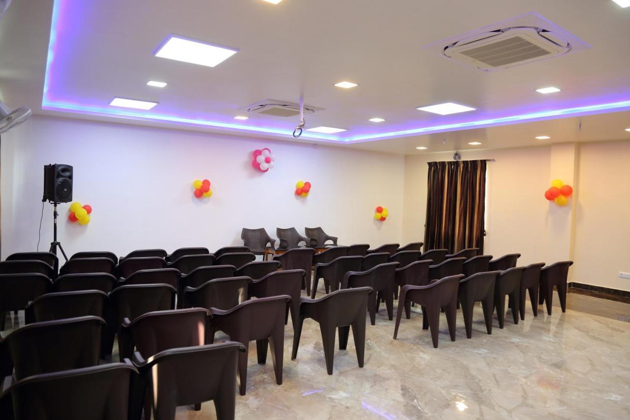 Vedha Residency Hotel Tiruvannāmalai Buitenkant foto